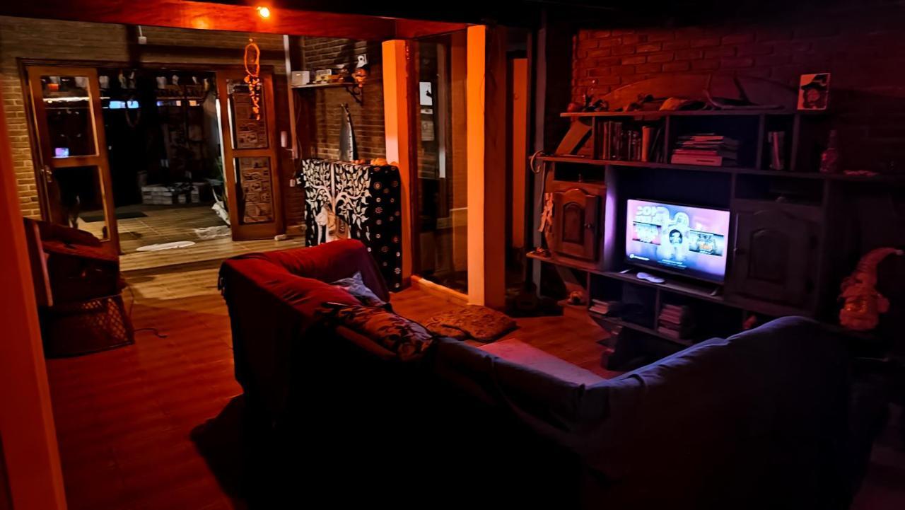 Efferus Hostel Ubatuba Eksteriør bilde