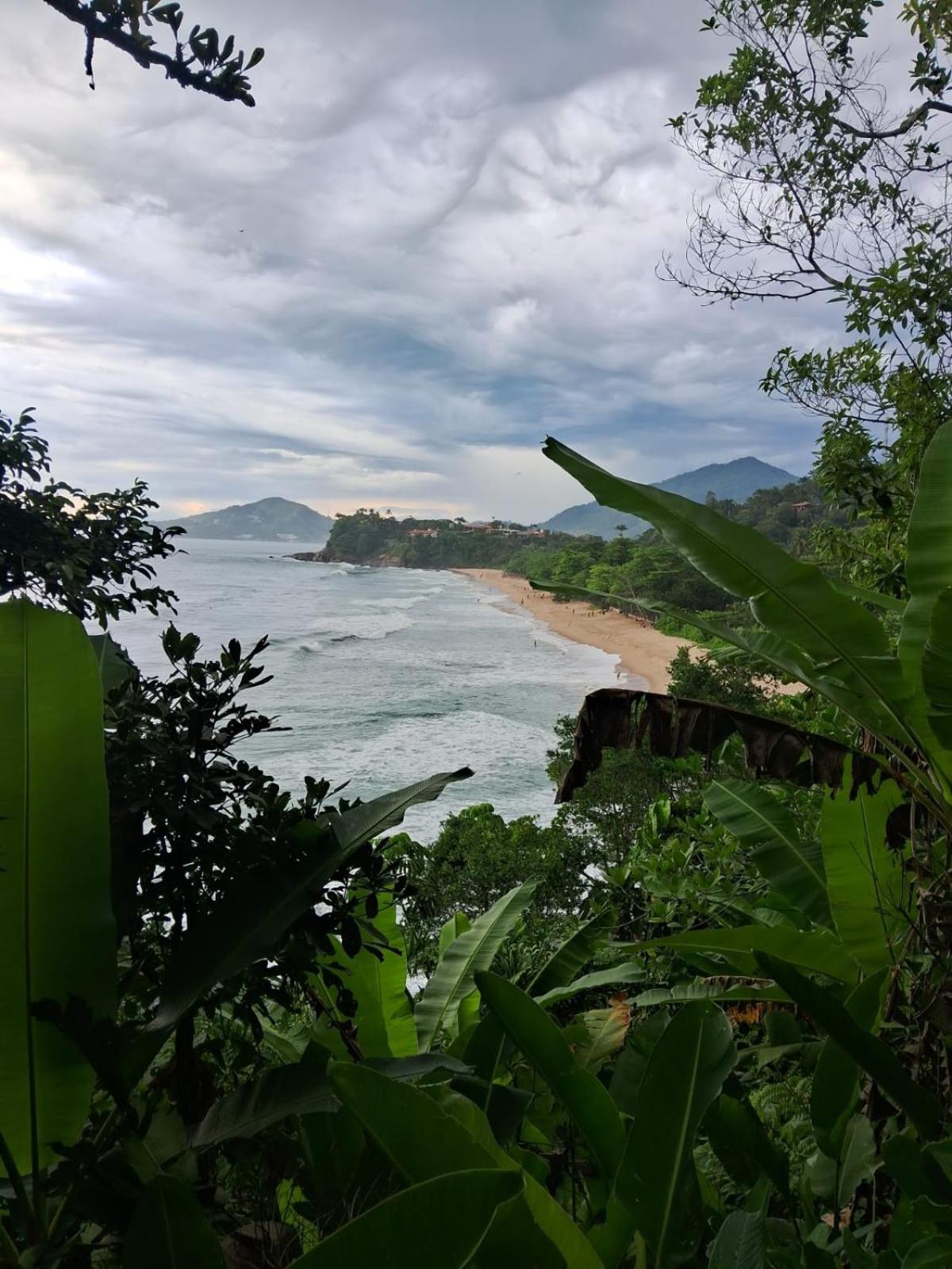 Efferus Hostel Ubatuba Eksteriør bilde