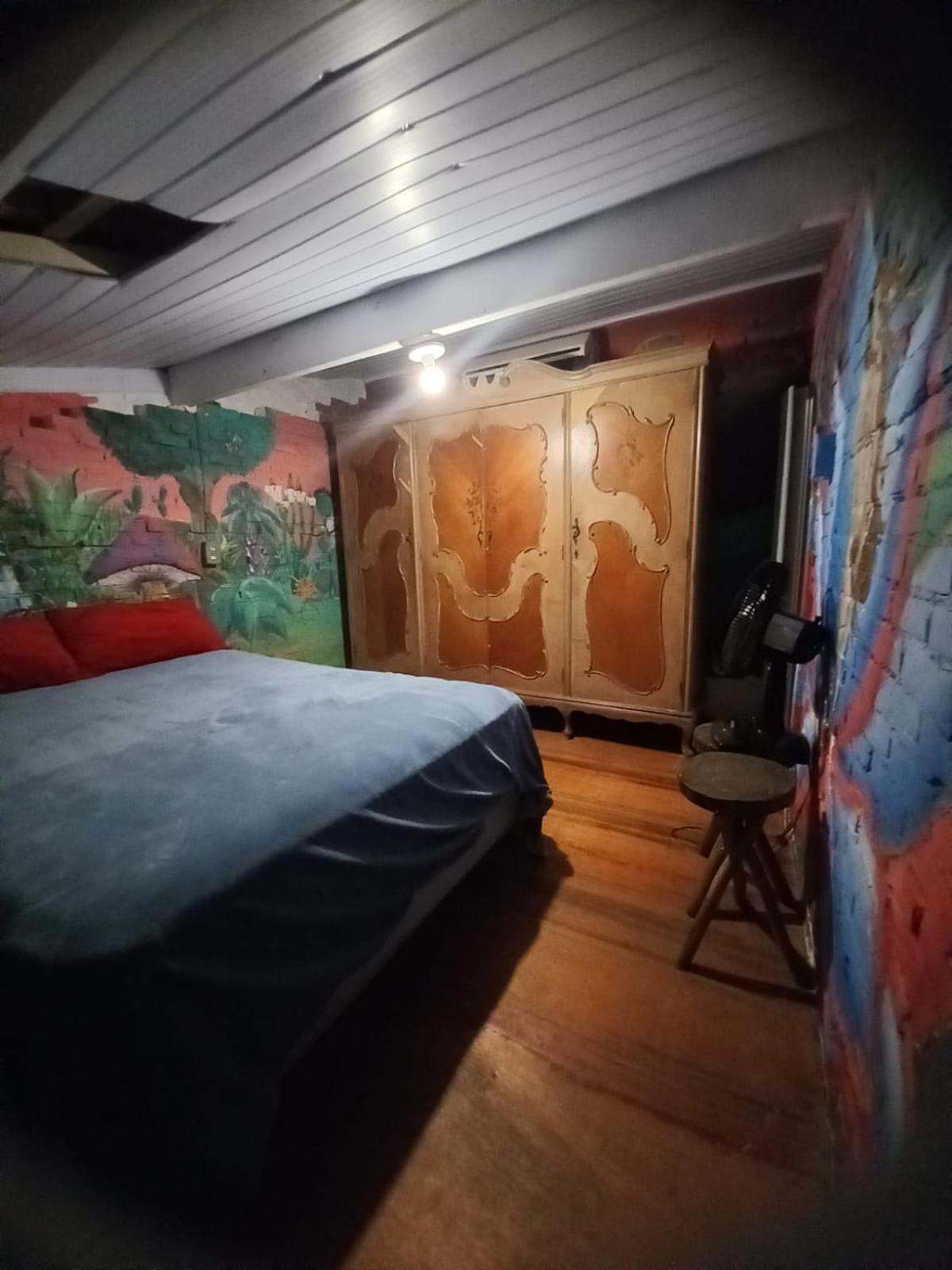Efferus Hostel Ubatuba Eksteriør bilde